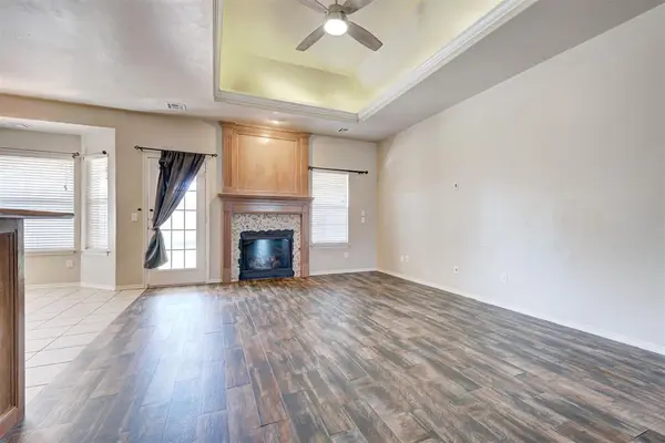 12524 SW 12th ST, Yukon, OK 73099