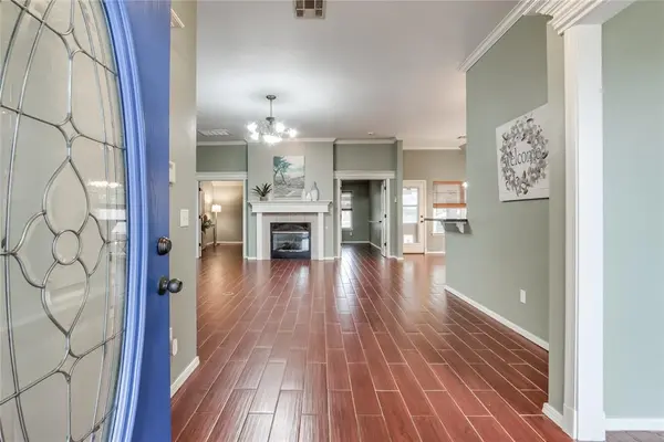 913 Renita WAY, Moore, OK 73160