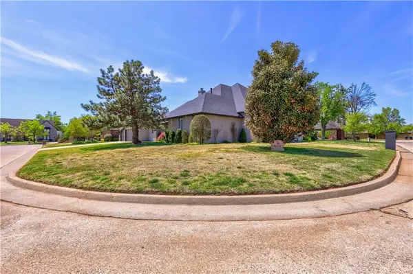 5000 Val Verde DR, Oklahoma City, OK 73142