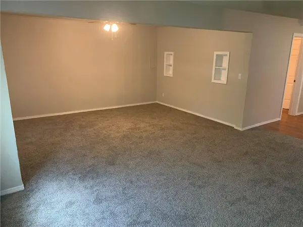 506 Meadow Lake DR, Noble, OK 73068