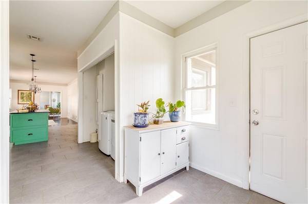 2550 NW 17th ST, Oklahoma City, OK 73107