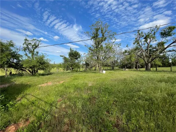 S Division ST, Guthrie, OK 73044