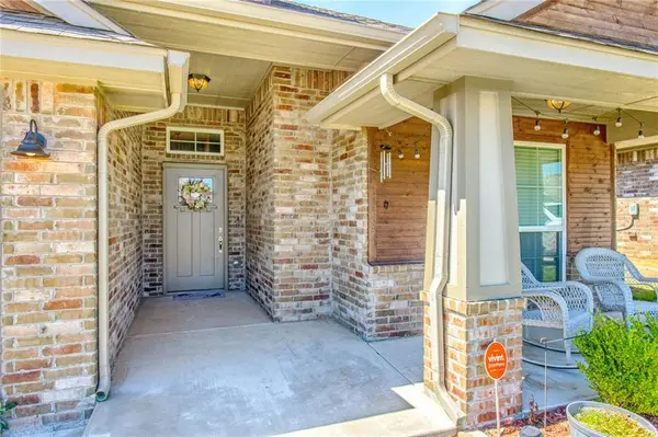 9436 NW 87th ST, Yukon, OK 73099