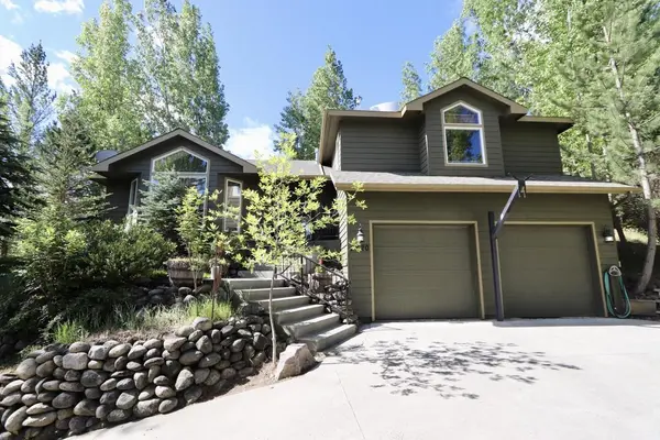 2620 E Nicklaus Ave, Spokane, WA 99223