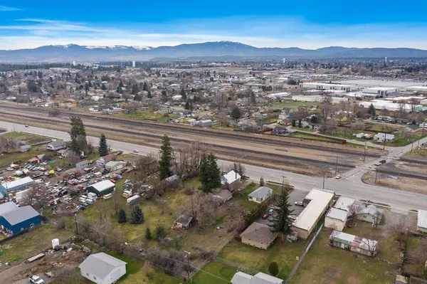 10703 E Trent Ave, Spokane Valley, WA 99206