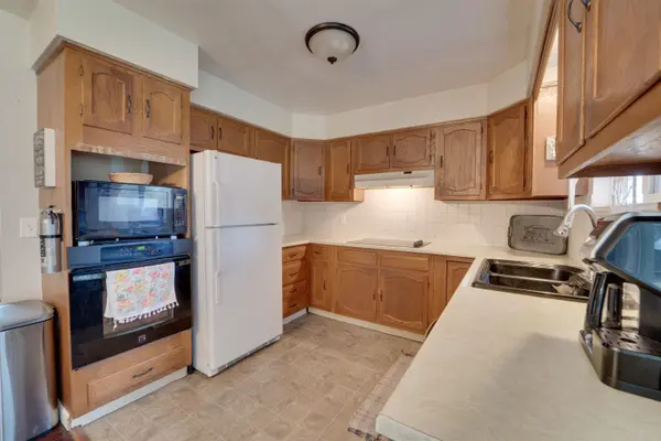 31117 N Cedar Rd, Deer Park, WA 99006