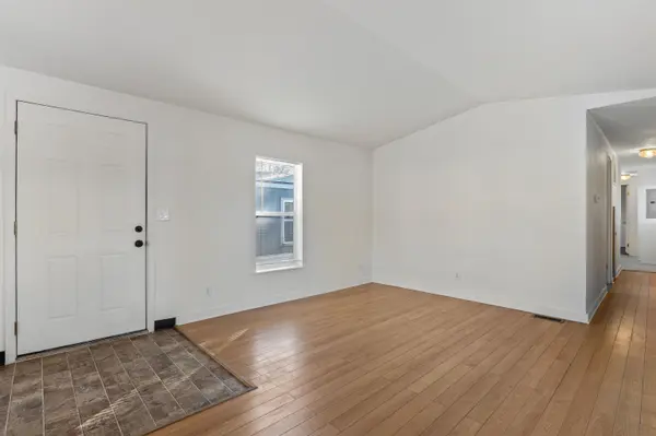840 W 1st Ave #25, Cheney, WA 99004