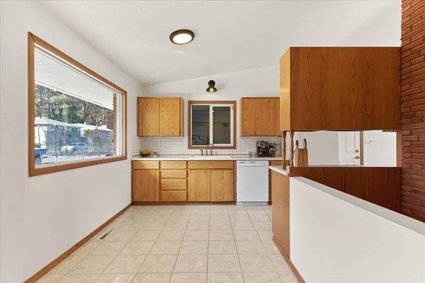 3519 E 16th Ave Spokane, WA 99223