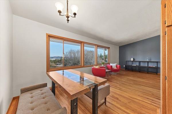 3519 E 16th Ave Spokane, WA 99223
