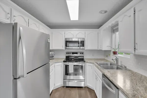 2204 W CROWN Ave, Spokane, WA 99205
