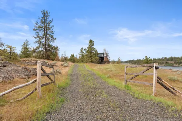 20005 W Chandler Ave, Medical Lake, WA 99022