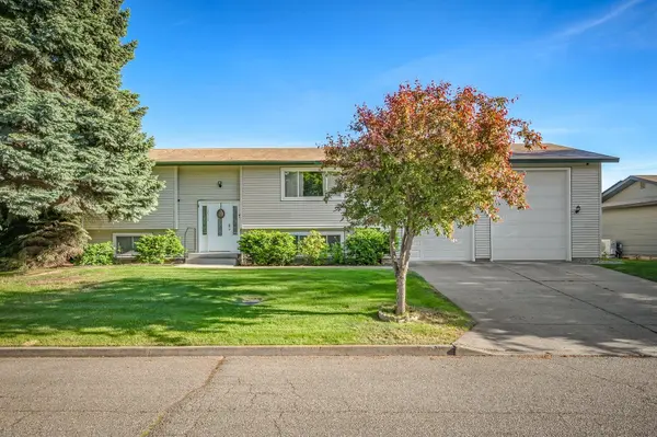 12516 E Lenora Dr, Spokane Valley, WA 99216