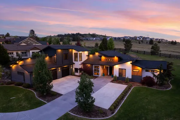 375 N Kennewick Ln, Liberty Lake, WA 99019