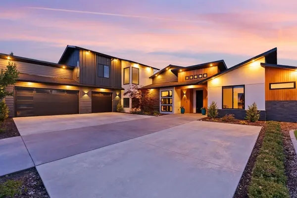 375 N Kennewick Ln, Liberty Lake, WA 99019