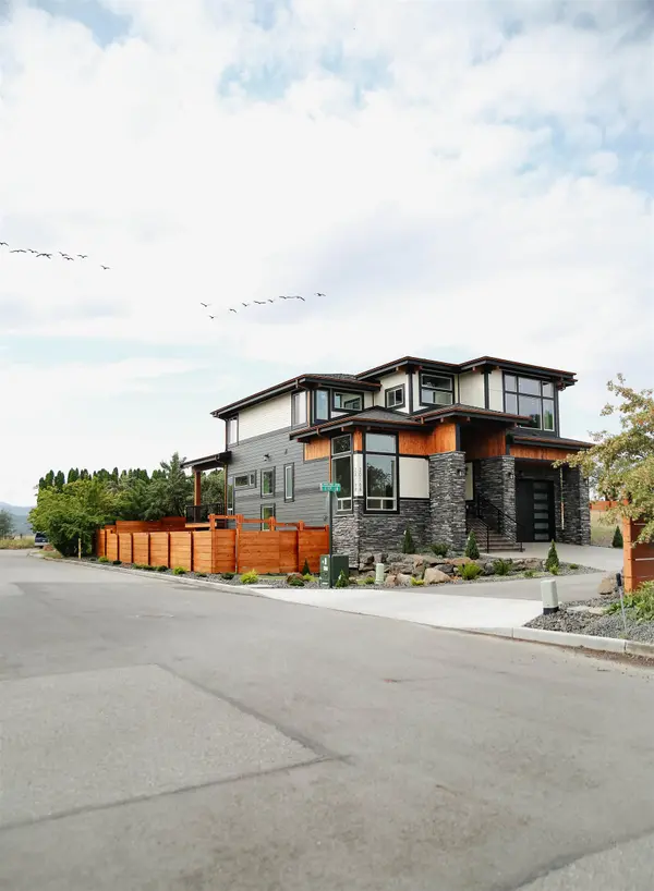 20168 E 11TH Ln, Greenacres, WA 99016