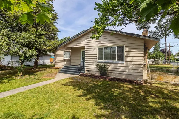 1306 W Joseph Ave, Spokane, WA 99205