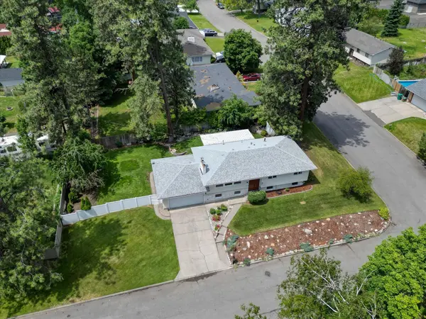 9405 N Normandie Ln, Spokane, WA 99218