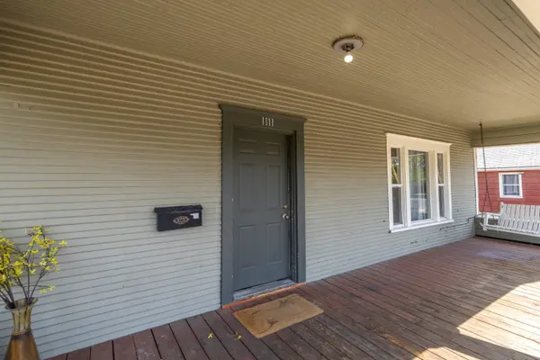 1111 E Augusta Ave, Spokane, WA 99207