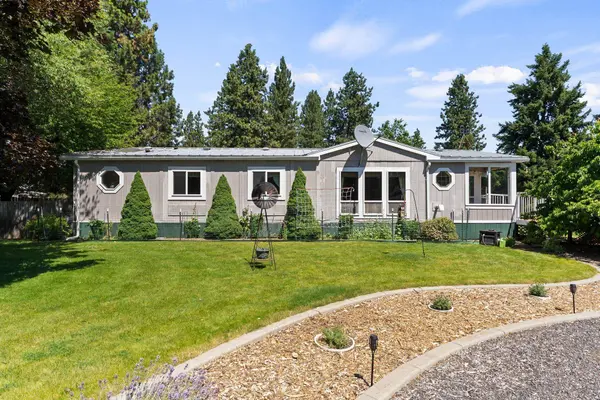 1516 W Arabian Ave, Colbert, WA 99005