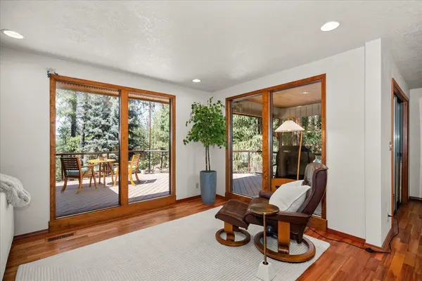 15013 E SHELLY Ct, Veradale, WA 99037
