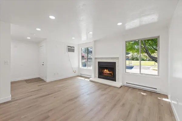 6008 E 6th Ave #U-2, Spokane Valley, WA 99212