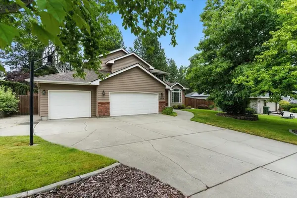 3916 S Custer Ln, Spokane, WA 99223