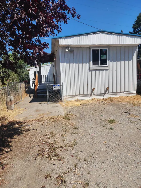 5820 E 4th Ave ##10, Spokane Valley, WA 99212