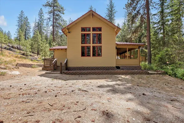 4325 G HWY 231, Springdale, WA 99173