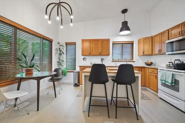 10128 E 16th Ave, Spokane Valley, WA 99206