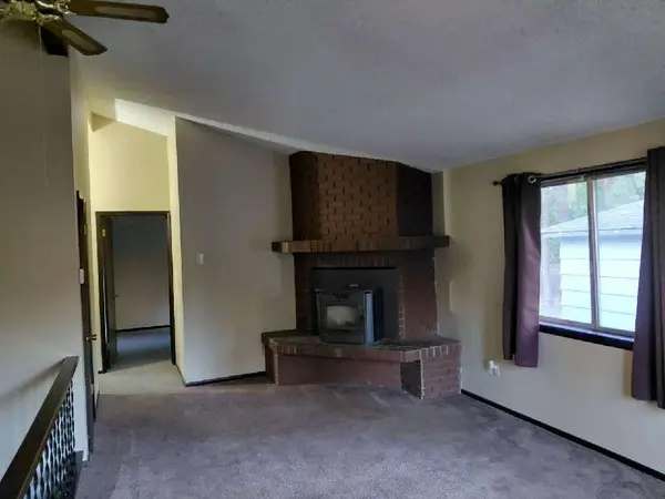 3907 E 8th Ave, Spokane, WA 99202
