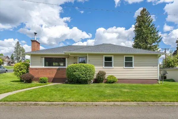 4218 N E St, Spokane, WA 99205