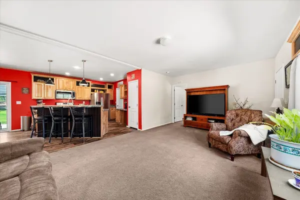 6299 Sundown Rd, Nine Mile Falls, WA 99026