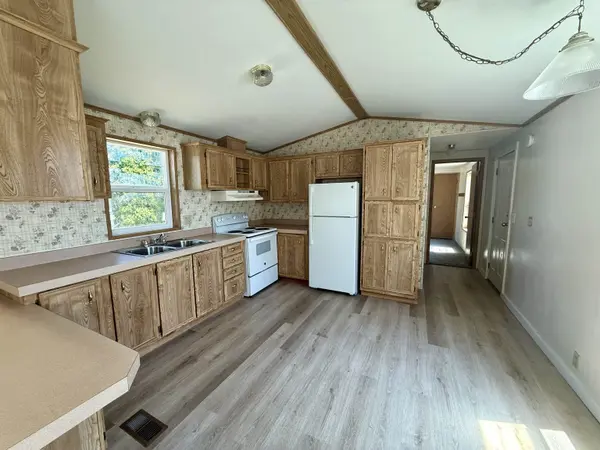19625 E Wellesley Ave #97, Otis Orchards, WA 99027