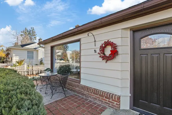 1104 E 43rd Ave, Spokane, WA 99203