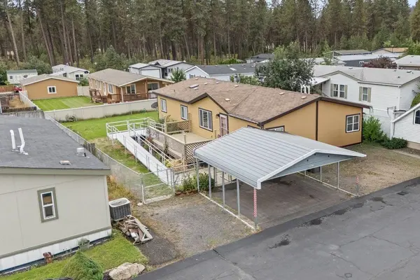 3110 E Chattaroy Rd ##107, Chattaroy, WA 99003