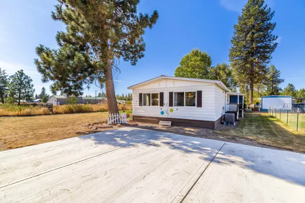40414 N Newport Hwy #Space 15, Elk, WA 99009