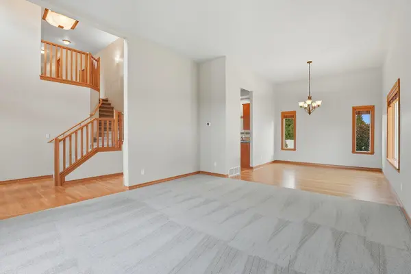 17316 E Galactica Ct, Greenacres, WA 99016