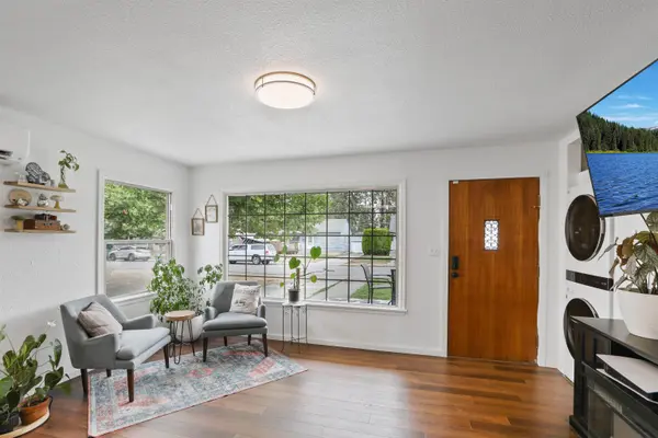 1618 E 40th Ave, Spokane, WA 99203