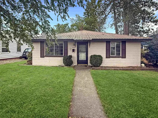 4217 S Scott St, Spokane, WA 99203