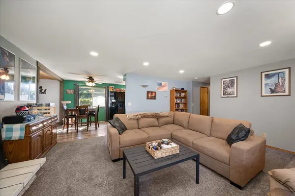 8202 N Jefferson Dr, Spokane, WA 99208