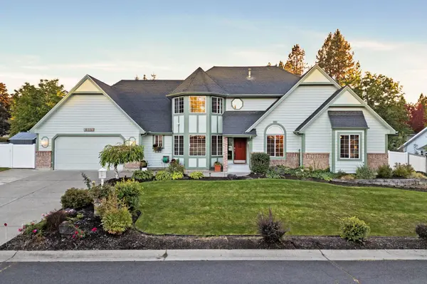 1124 E Brierwood Dr, Spokane, WA 99218