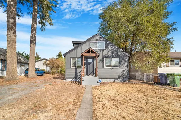 2213 E E GORDON Ave, Spokane, WA 99207