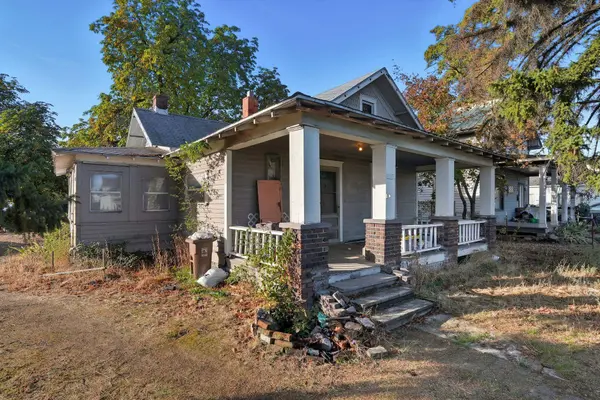 1524 E Pacific Ave, Spokane, WA 99202