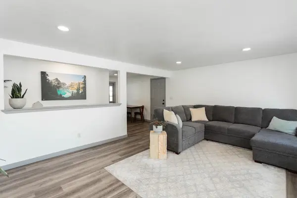 11818 E 26th Ave, Spokane Valley, WA 99206