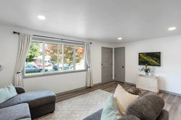 11818 E 26th Ave, Spokane Valley, WA 99206