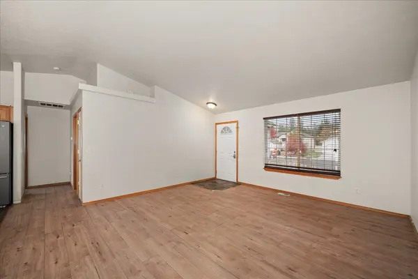 3012 Meadow Glen Ln, Cheney, WA 99004