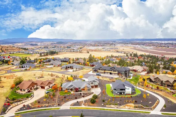 151 N Chief Garry Dr, Liberty Lake, WA 99019