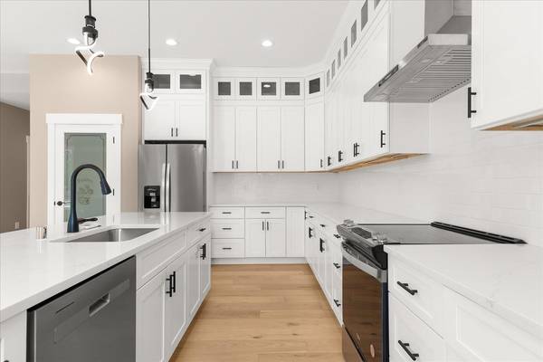 6571 Kate Dr, Nine Mile Falls, WA 99026