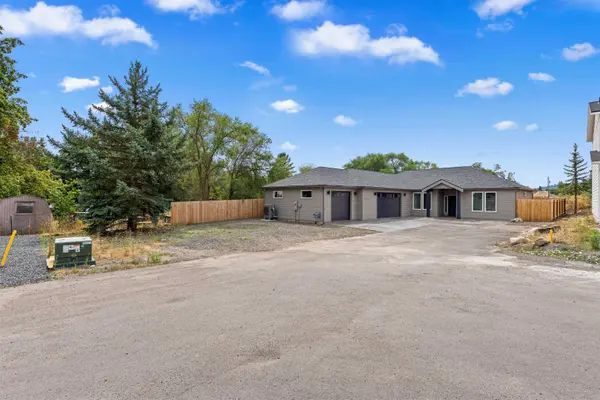 4217 N Locust Rd, Spokane, WA 99206