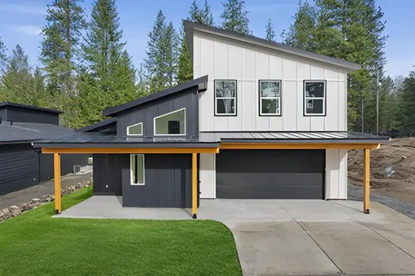 3743 E Nyberg Ln, Mead, WA 99021